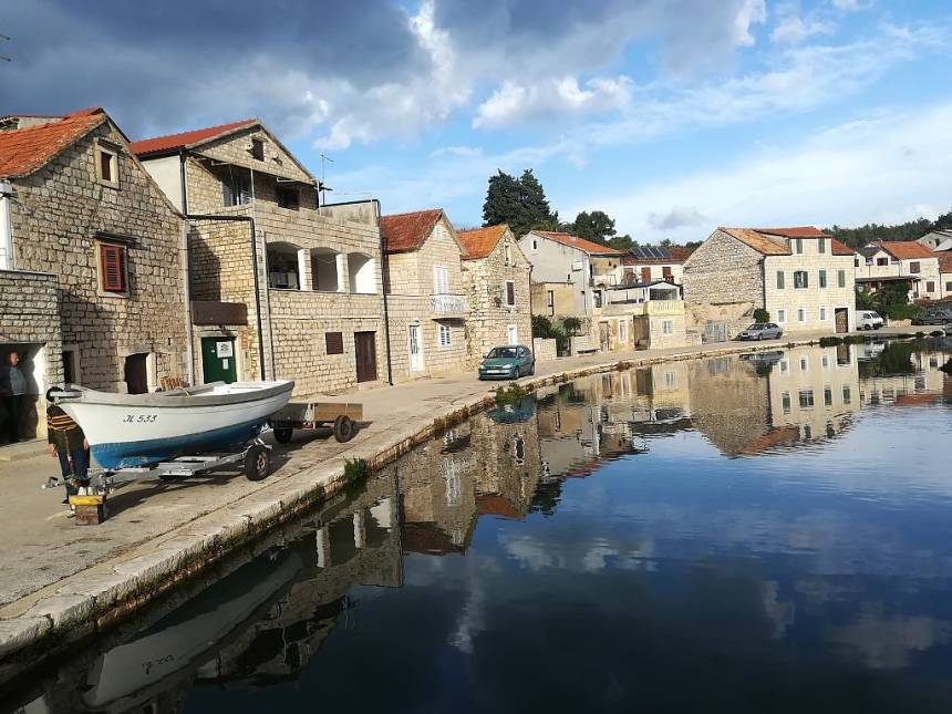 Croatia, Island of Hvar,  - House, for sale