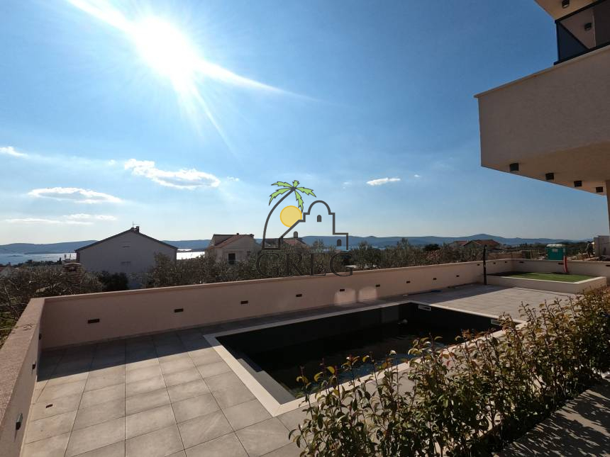 Croatia, North Dalmatia,  - Apartment, for sale