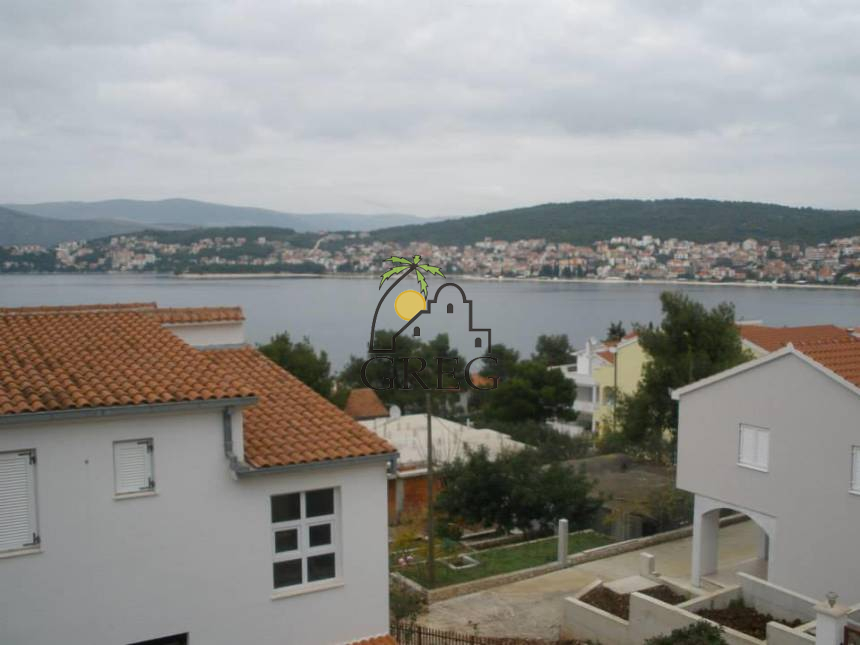 Croatia, Island of Ciovo,  - House, for sale