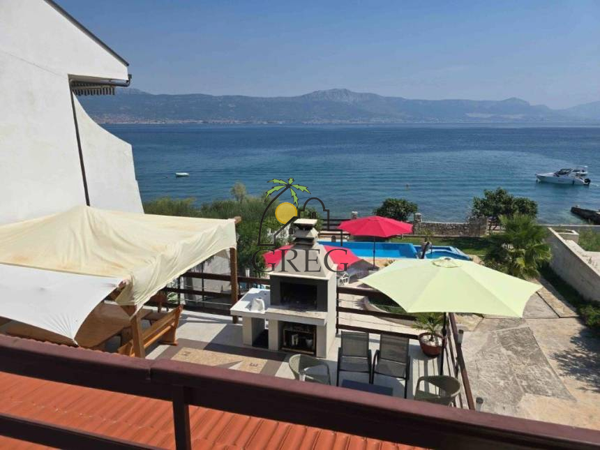 Croatia, Island of Ciovo,  - House, for sale